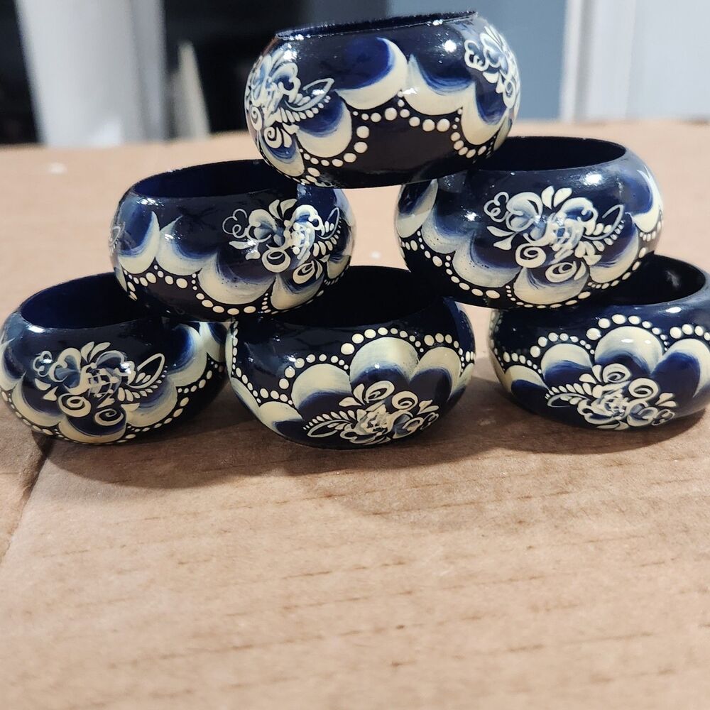 Vintage Russian Hand Painted Wooden Napkin Rings Gzhel Blue White Floral Set 6